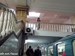 Pussy flash at subway by Jeny Smith