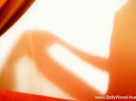 Sensual And Loving Beauty From Bolly Wood Getting Nude
